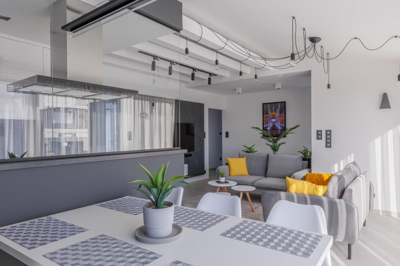 Noir Hotel - Penthouse Apartman Szeged Exterior photo